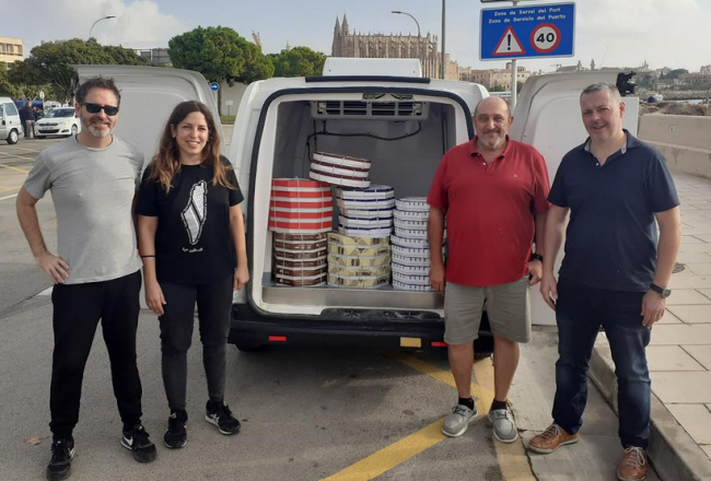 La Associació de Forners i Pastissers de PIMEM envía ensaimadas a los voluntarios que trabajan en la catástrofe de Valencia