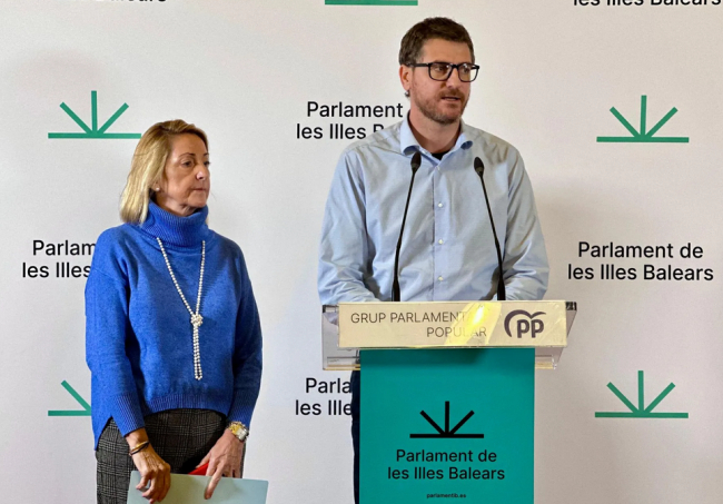 El PP Balears muestra su preocupación por el “culto a la personalidad de Sánchez” y el ataque a la autonomía de Baleares en el Congreso del PSOE