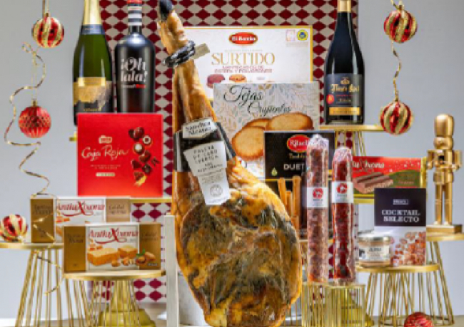 Correos facilita en Baleares que los ciudadanos puedan adquirir y enviar cestas de Navidad