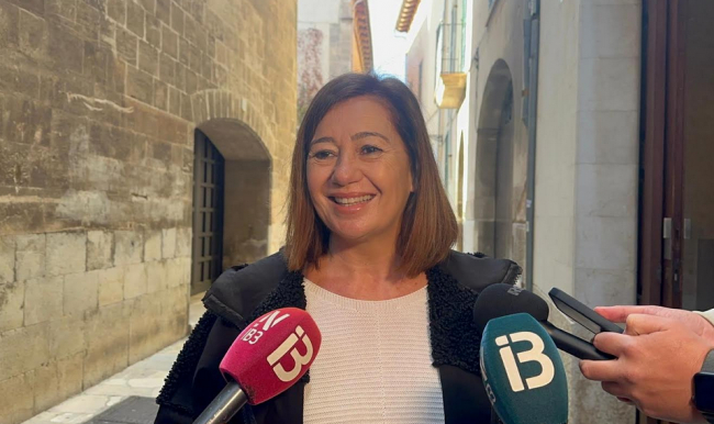 Armengol denuncia que con el PP 'no hay ningún rumbo ni dirección'