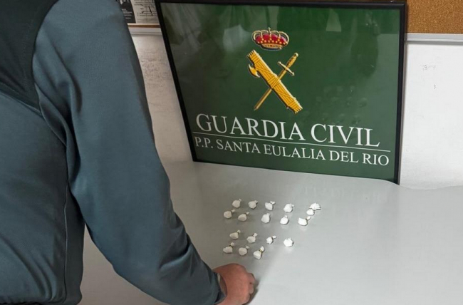 La Guardia Civil detiene a un individuo por tráfico de drogas