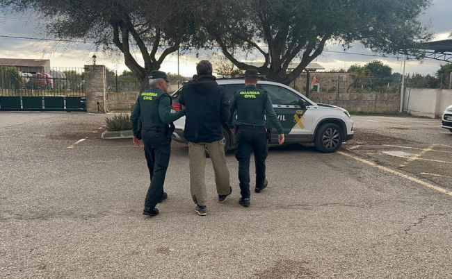 La Guardia Civil ha detenido a un hombre por seis robos con fuerza en bares y restaurantes de Llucmajor
