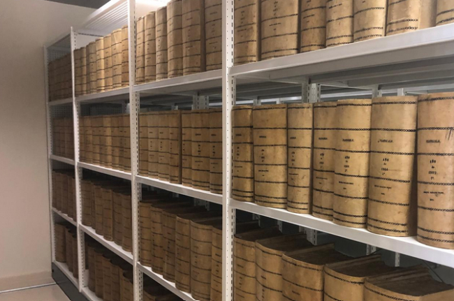 El Archivo del Reino de Mallorca ingresa los protocolos notariales de más de 100 años de antigüedad 