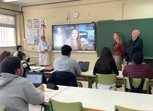 El IdISBa refuerza los referentes femeninos en ciencia con 'Científicas en el aula' para celebrar el Día de la Mujer y la Niña en Ciencia