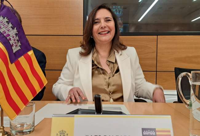 La consellera de Salut, Manuela García, ha exigido al Ministerio de Sanidad «más diálogo»