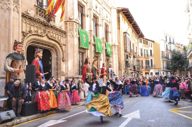 El Consell de Mallorca celebra el Día de les Illes Balears con diferentes actividades familiares y conciertos en toda la isla
