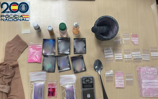 La Policía Nacional detiene a dos jóvenes que llevaban consigo droga preparada para su venta