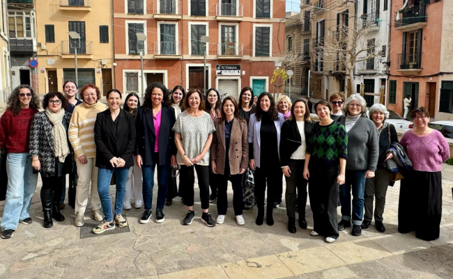 Armengol anuncia que el PSIB-PSOE propondrá una modificación de la Ley de Igualdad para incluir las nuevas formas de violencia machista, como la vicaria