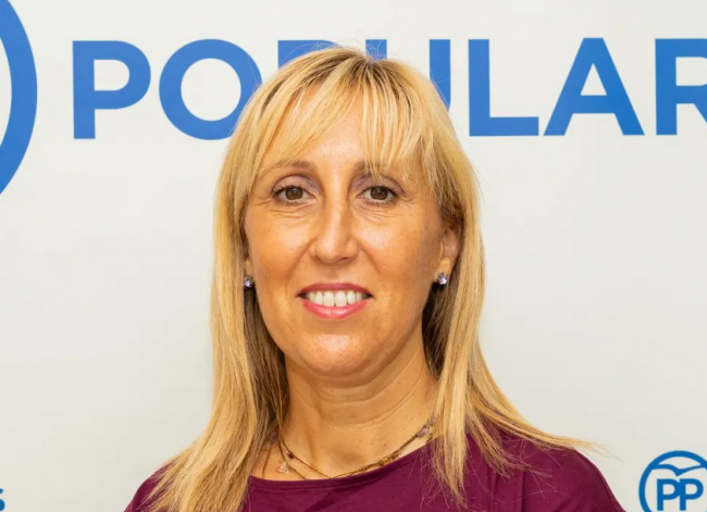 Catalina Soler niega las acusaciones del PSOE y del oficial implicado y reprocha al socialismo callar ante los comentarios machistas