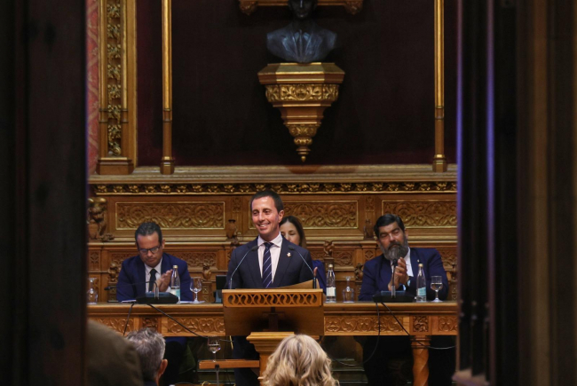 El presidente Llorenç Galmés anuncia que en junio presentará la ley para regular la entrada de coches en Mallorca