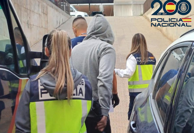 La Policía Nacional ha detenido a seis patrones en cinco días de embarcaciones dedicadas al transporte ilegal de personas