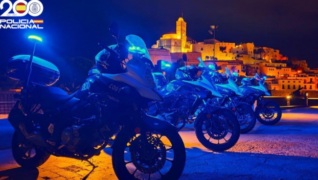 Dos detenidos por tráfico de drogas en Ibiza