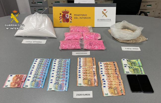 La Guardia Civil detiene a un varón por un delito contra la salud pública en Sant Antoni de Portmany