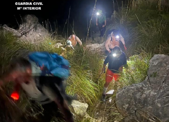 La Guardia Civil rescata a un grupo de cinco excursionistas en Escorca