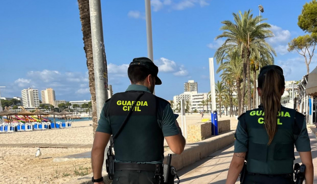 La Guardia Civil detiene a una mujer por un delito de daños en un hotel de la zona de Magaluf