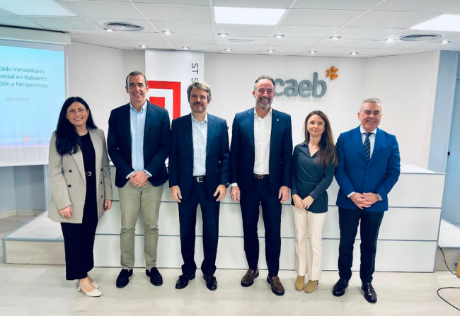 Sociedad de Tasación presenta en CAEB una radiografía del mercado inmobiliario residencial que prevé subidas de precios del 10% en Baleares