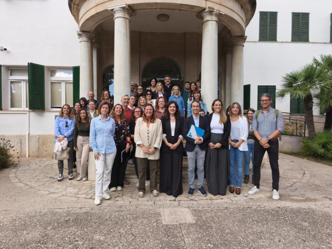 Presentan a los ayuntamientos y al Consell de Mallorca el Plan de financiación de los servicios sociales comunitarios básicos 2025-2027