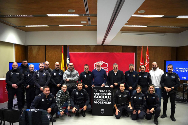 Formación policial contra la violencia en el fútbol base, un proyecto pionero en España