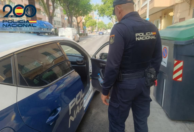 La Policía Nacional detiene a un hombre por clavar una navaja a otro al no querer comprarle una batidora de segunda mano en Palma
