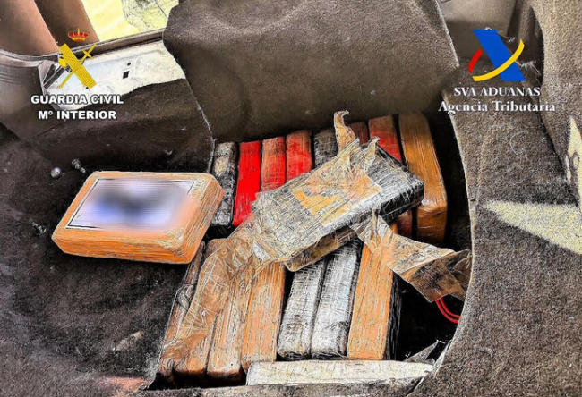 La Guardia Civil y la Agencia Tributaria incautan 44 kilos de cocaína en el puerto de Palma