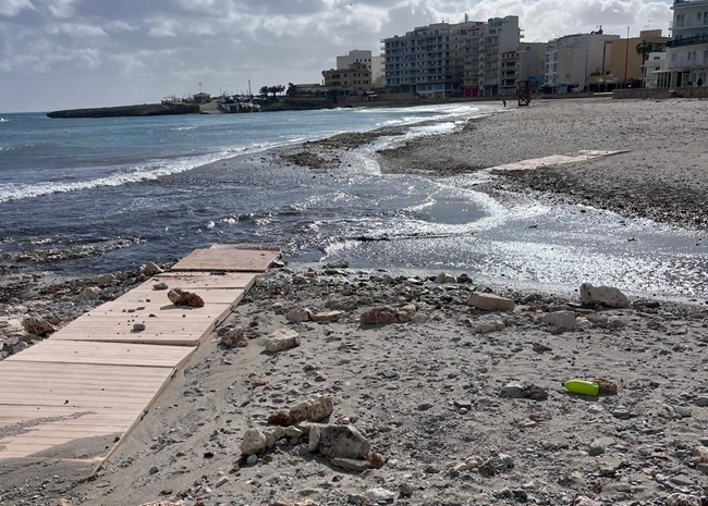 El PP de Manacor denuncia el desastre de la passarel·la de S’Illot i la improvisació constant de l’Ajuntament