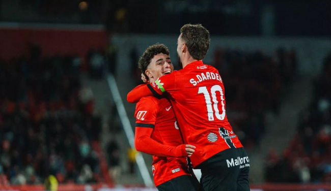 Gran victoria del RCD Mallorca ante el Sevilla FC (4-1)