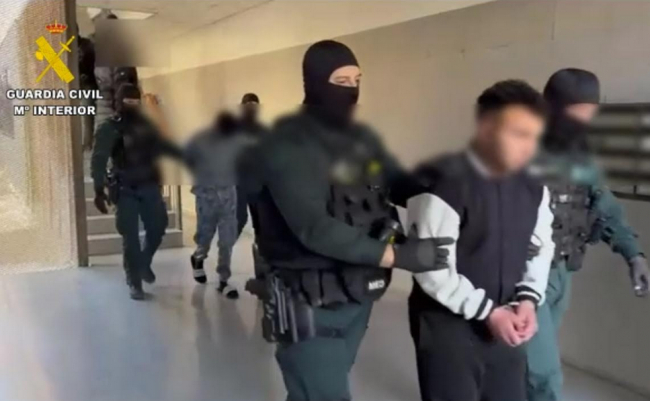 La Guardia Civil detiene a los siete integrantes de una banda organizada por robos en locales comerciales y sustracción de vehículos