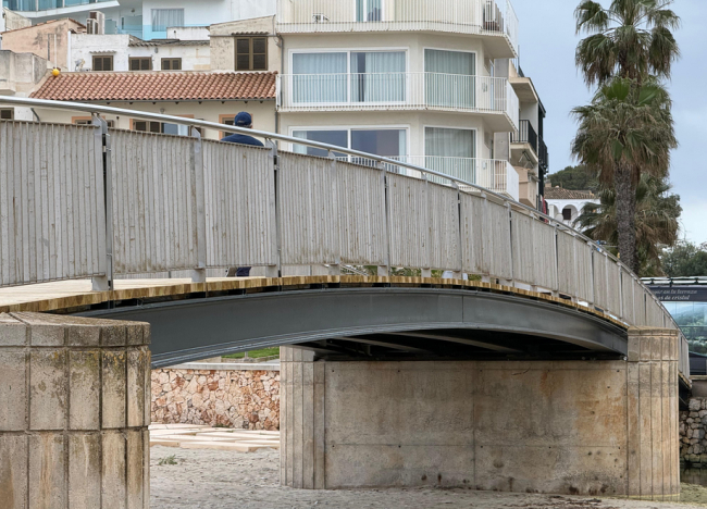 Manacor y Sant Llorenç des Cardassar inauguran la reforma del puente del Riuet de s'Illot