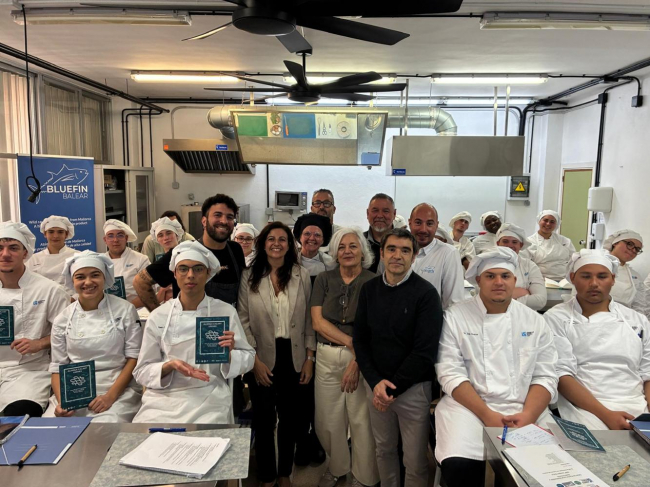 El Govern acerca el pescado de las Illes Balears a los futuros cocineros con un taller de pesca local sostenible 