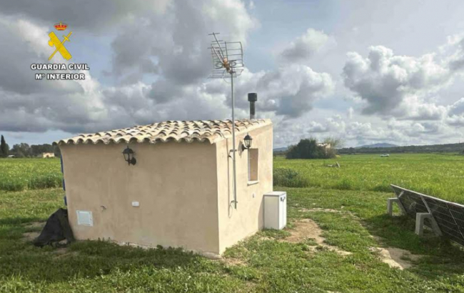 La Guardia Civil denuncia al comercializador de una infravivienda anunciada en Internet