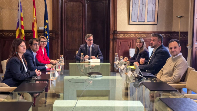 El Govern se reúne con los portavoces parlamentarios con el objetivo de analizar las propuestas para paliar los efectos económicos en las Illes Balears del conflicto en Oriente Medio