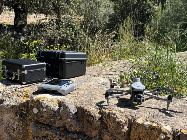 La Conselleria del Mar y del Ciclo del Agua refuerza el control del territorio con un nuevo servicio de drones