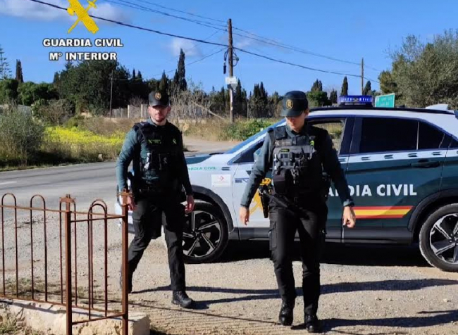 La Guardia Civil investiga a varias personas por el intento de ocupación de una vivienda en la Colonia de San Jordi