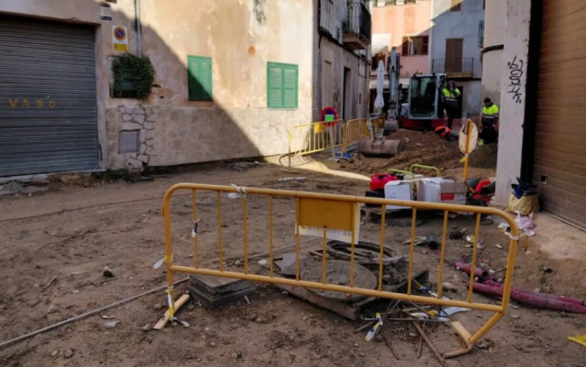 El PP de Inca denuncia la destrucción de aceras históricas en el centro de Inca