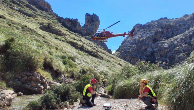 Bombers de Mallorca inicia pruebas de comunicación por satélite para mejorar la cobertura en puntos negros de la isla