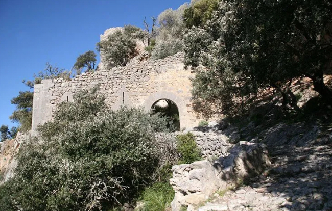 El PP comparte en el Congreso su apuesta por la cooperación institucional para recuperar el Castell d’Alaró