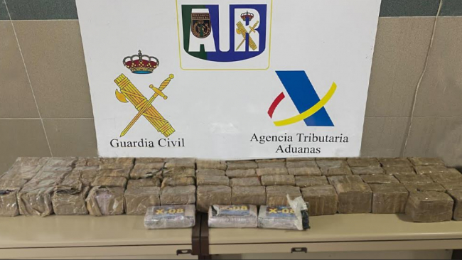 Intervenidos 72 kilos de hachís y tres kilos de cocaína en un envío de paquetería en Palma