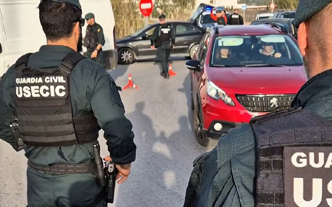 La Guardia Civil detiene a un hombre por tráfico de drogas en el marco de la Operación Vigía