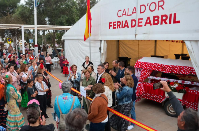 Cala d’Or s’omple de color, música i tradició amb una
Fira d’Abril multitudinària