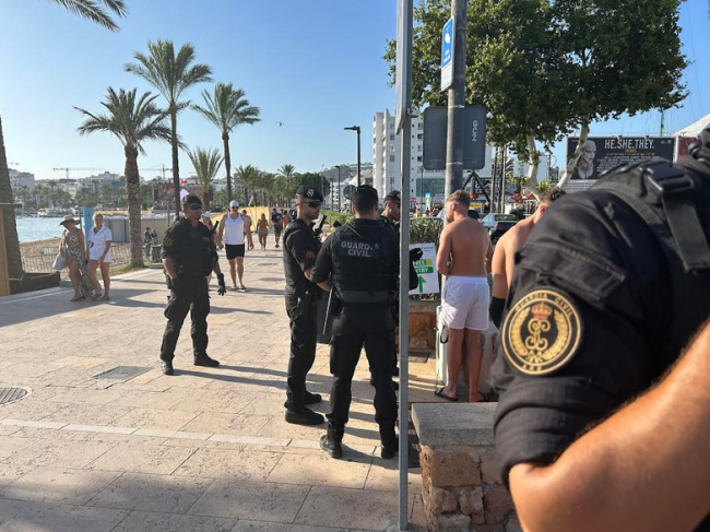 La Guardia Civil refuerza la seguridad en Ibiza con motivo del “Opening 2026”