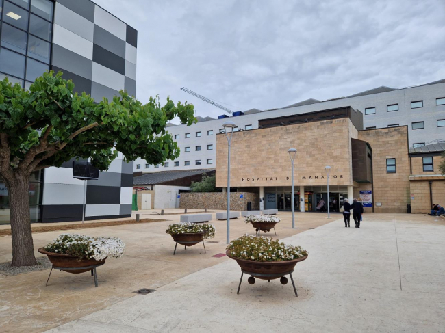Las obras de mejora de las instalaciones del Hospital de Manacor causarán interrupciones en el suministro eléctrico