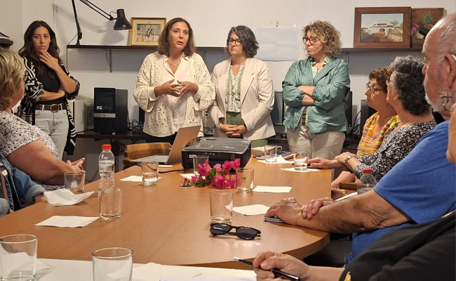 Salud imparte en Ciutadella un taller para ayudar a las personas mayores a identificar y gestionar sus emociones