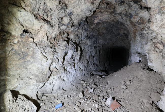 Las obras de demolición en el Quarter Comte Cifuentes des Castell descubren un túnel del siglo XVIII que conecta con Cala Corb