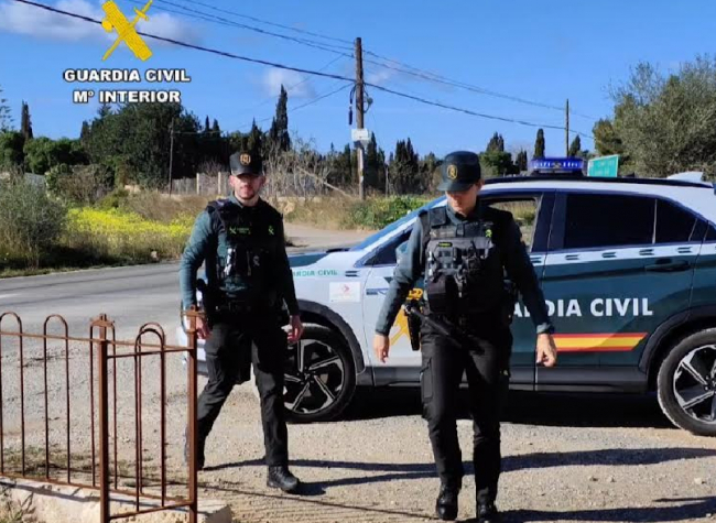 La Guardia Civil ha detenido a los autores de un delito de robo con violencia