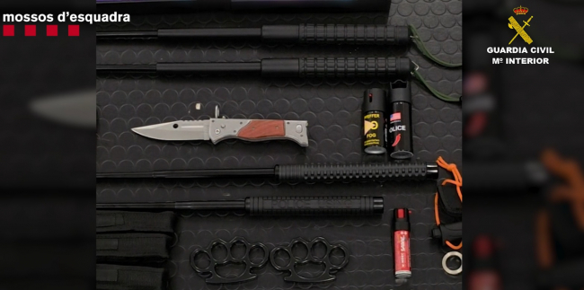 Detenida una persona por la venta ilícita de armas prohibidas en la localidad de Palma de Mallorca