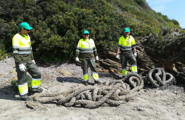Retiran más de 22 toneladas de residuos de los espacios litorales de relevancia ambiental de las Illes Balears con un proyecto financiado con fondos del ITS 
