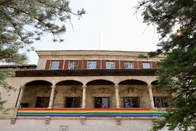 El Govern se suma a la celebración del Día del Orgullo LGTBI