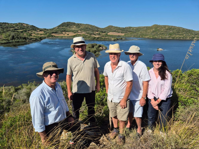 El Govern refuerza la protección del patrimonio natural con la compra de dos fincas en Sa Boval Vella, dentro del Parque Natural de s’Albufera des Grau 