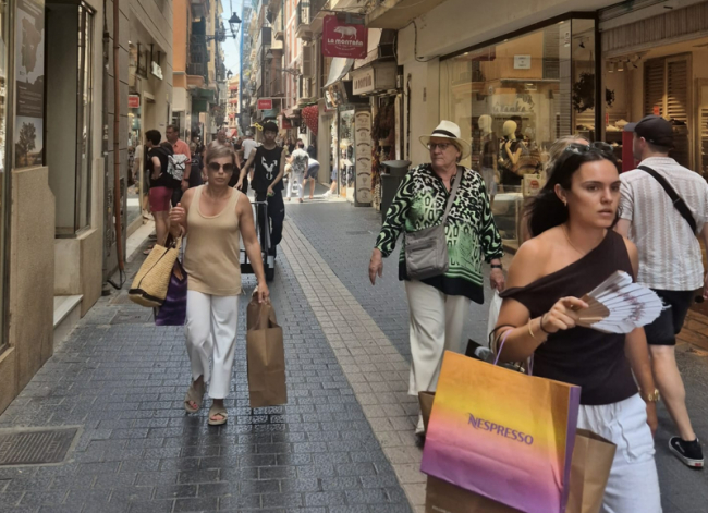 Los «Bonos Illes Balears» de comercio confirman su éxito con más de 8,4 millones de euros en ventas