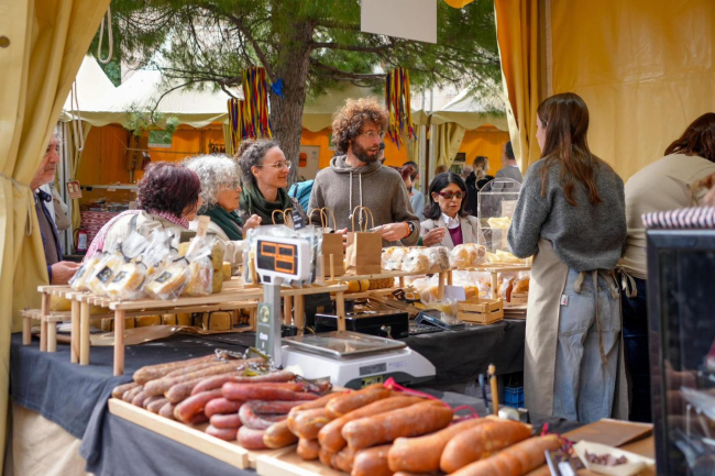 El Govern aprueba la convocatoria de participación en el mercado del Día de las Illes Balears 2027